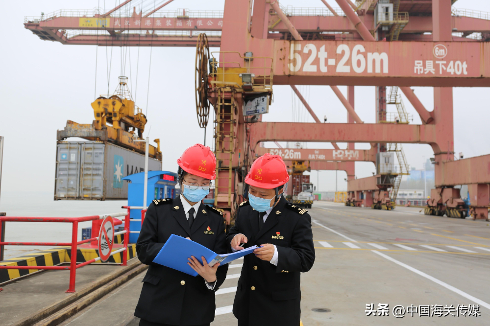 保畅通，打造一流口岸营商环境&mdash;海关聚焦助企纾困多措并举促进外贸保稳提质