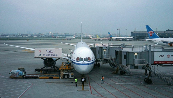 中山美国空派物流公司