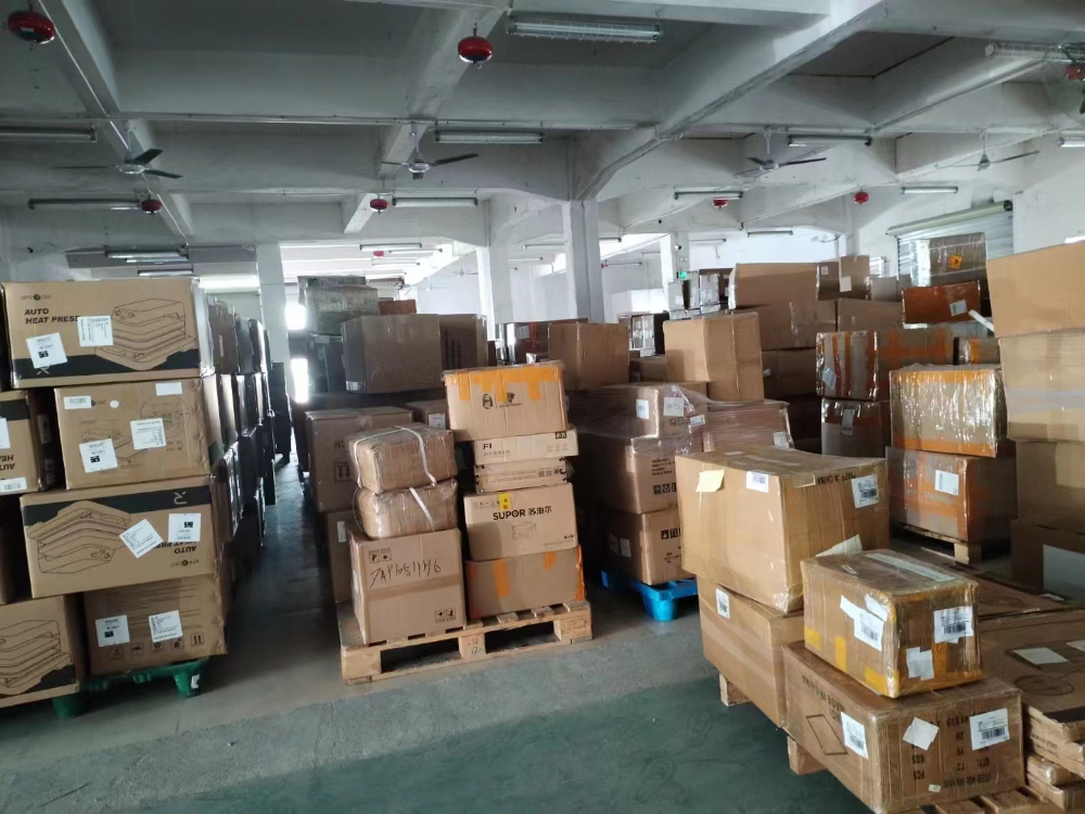 UPS寄加拿大快递价格(UPS发加拿大多少钱)